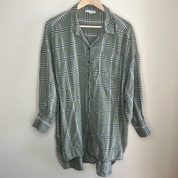 Topshop Tops - TOPSHOP LARGE GREEN AND GRAY PLAID OVERSIZED SHIRT